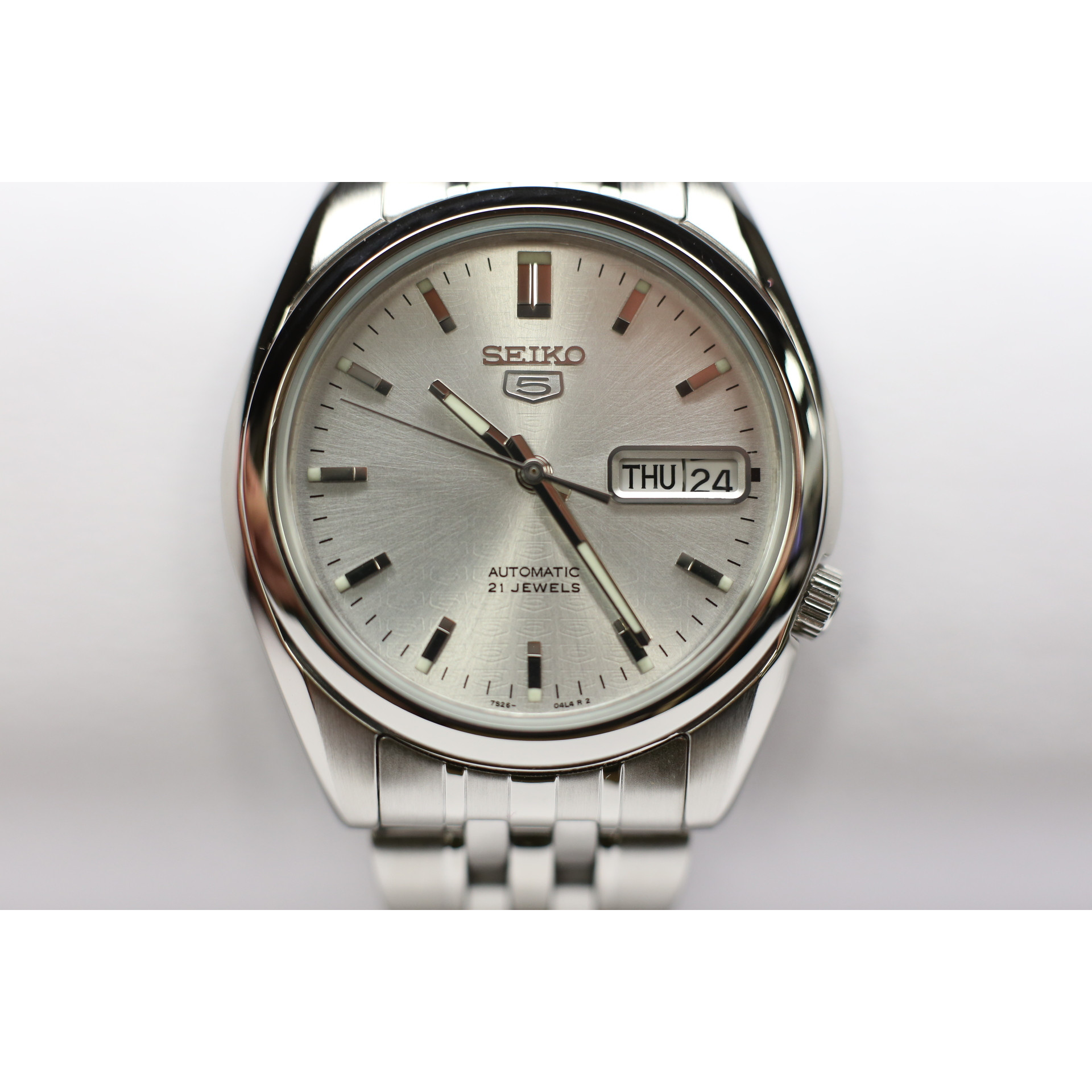 Seiko Men's Seiko 5 Automatic Silver Dial (SNK355K)