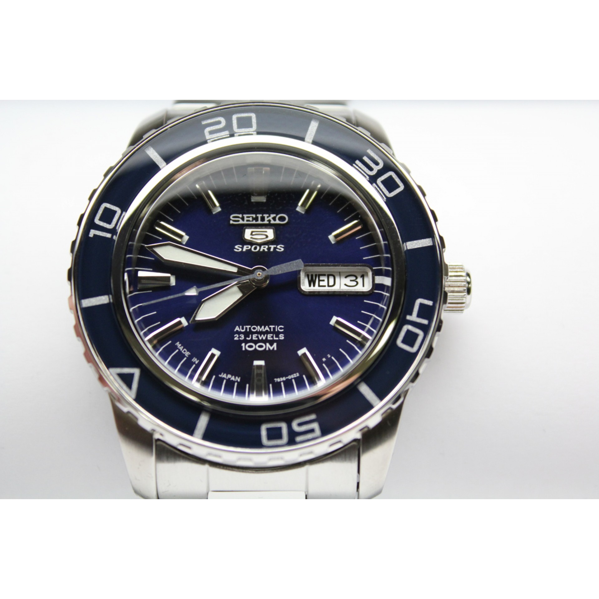 seiko 5 sports snzh53j1